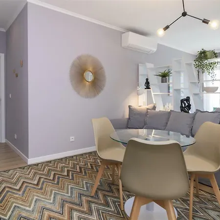 Calcada Dos Barbadinhos アパート