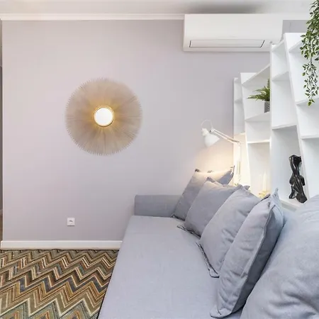 Calcada Dos Barbadinhos * Лиссабон